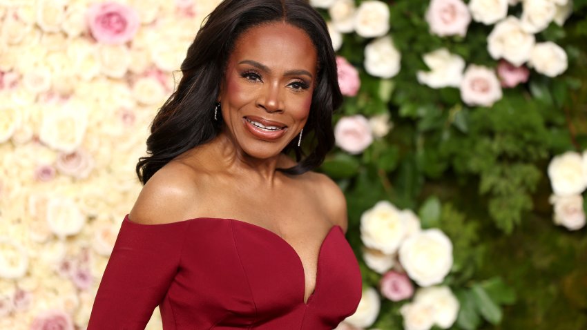 BEVERLY HILLS, CALIFORNIA – JANUARY 05: Sheryl Lee Ralph attends the 82nd Annual Golden Globe Awards at The Beverly Hilton on January 05, 2025 in Beverly Hills, California. (Photo by Matt Winkelmeyer/WireImage)